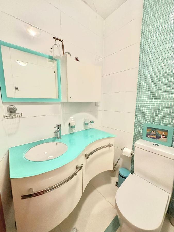 London Charm - Stylish Room In Spacious Home Ngoại thất bức ảnh