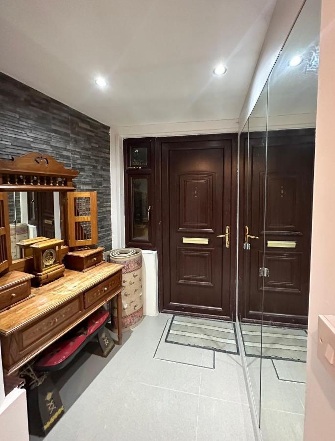 London Charm - Stylish Room In Spacious Home Ngoại thất bức ảnh